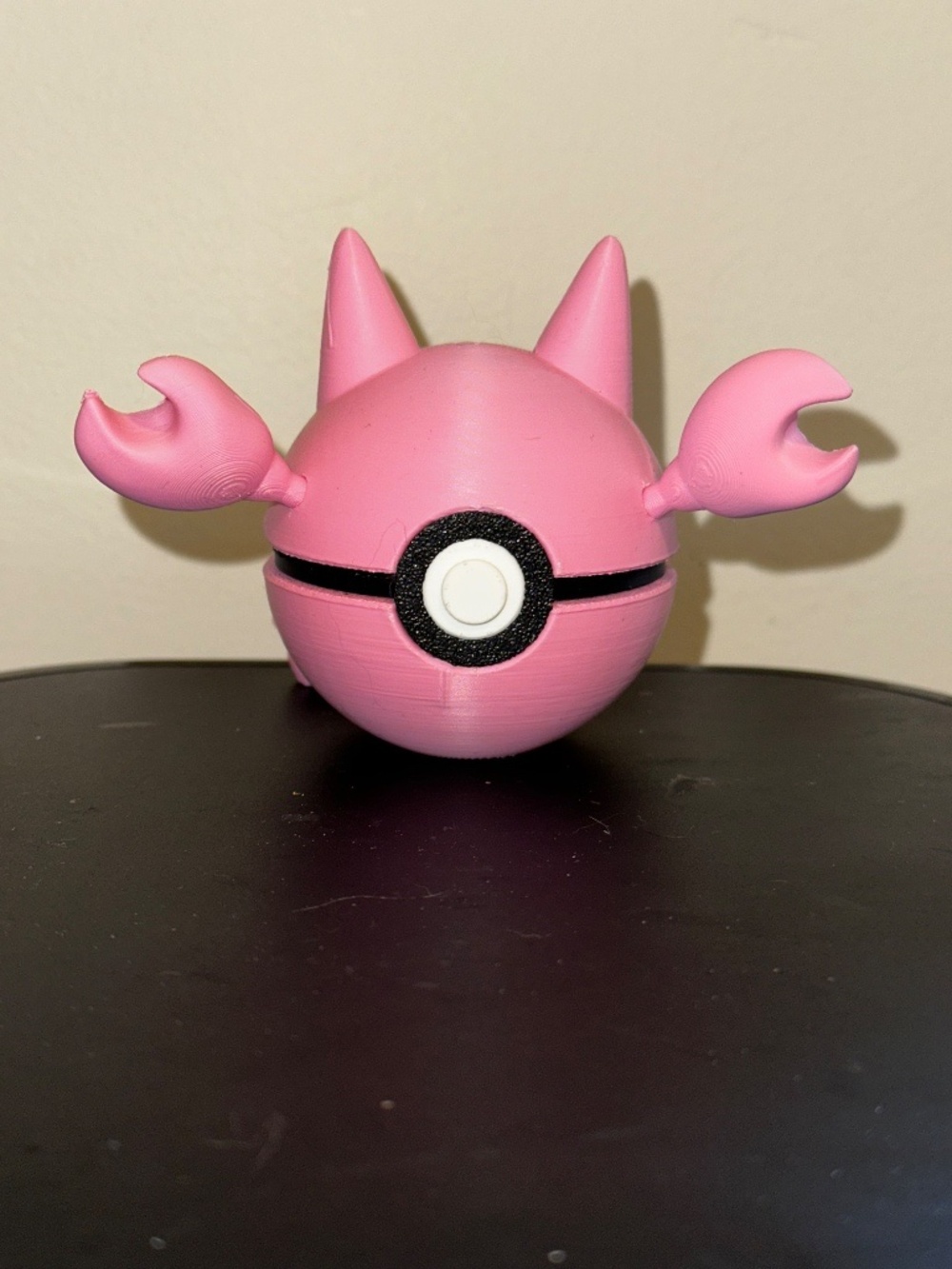 Pink Claws Glider Ball Display – 3D Printed Pointed Ear Scorpion Sphere